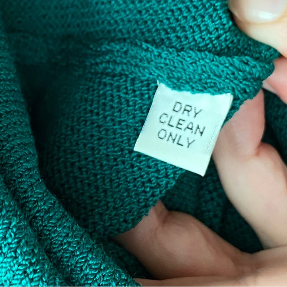 ST. JOHN Separates Green Signature Knits Long Sleeve Sweater Dress Size Medium - Picture 10 of 10